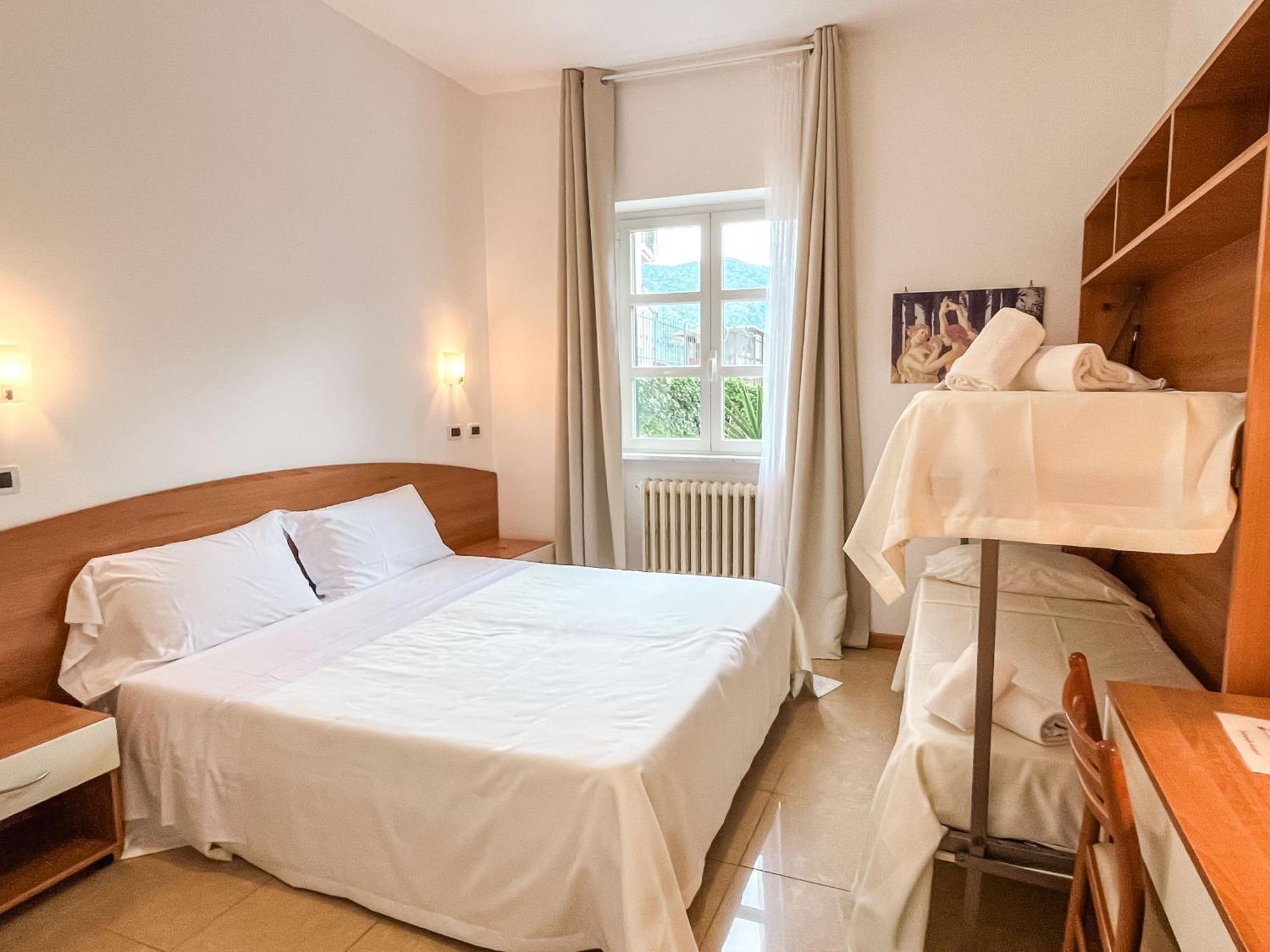 Hotel Ca' De Berna Balestrino エクステリア 写真